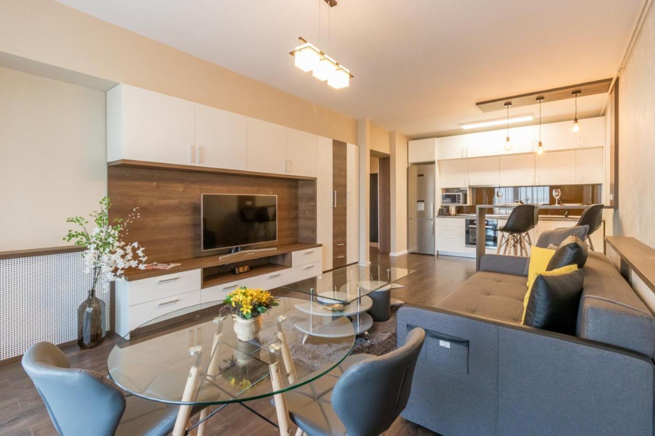 Modern Downtown Apartment Kaloşvar Dış mekan fotoğraf