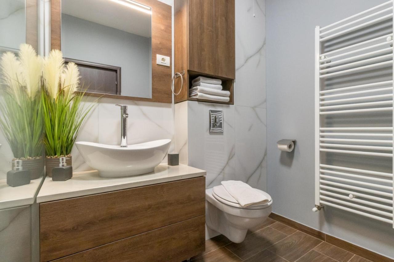 Modern Downtown Apartment Kaloşvar Dış mekan fotoğraf