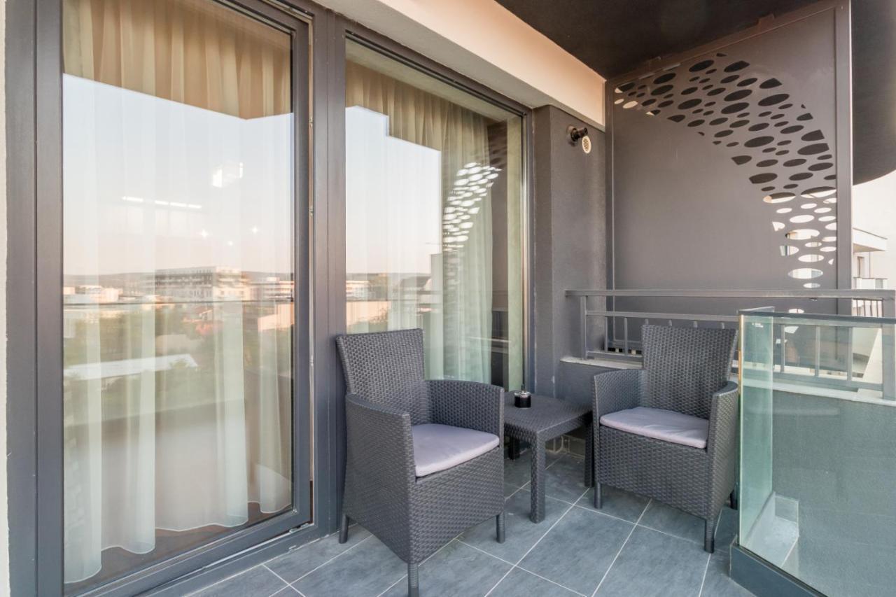 Modern Downtown Apartment Kaloşvar Dış mekan fotoğraf